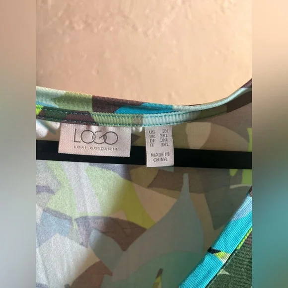 Plus size Maxi LOGO by Lori Goldstein Multicolor Leaf Print Maxi Dress 2X - Picture 8 of 10